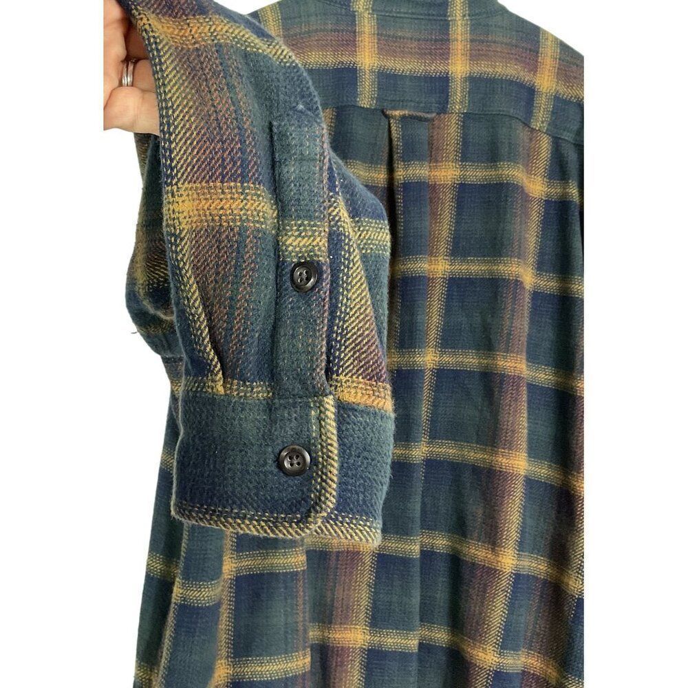Orvis Men's Classic Collection Plaid Flannel Button-Up Shirt/Shacket w/Pockets - Picture 2 of 12